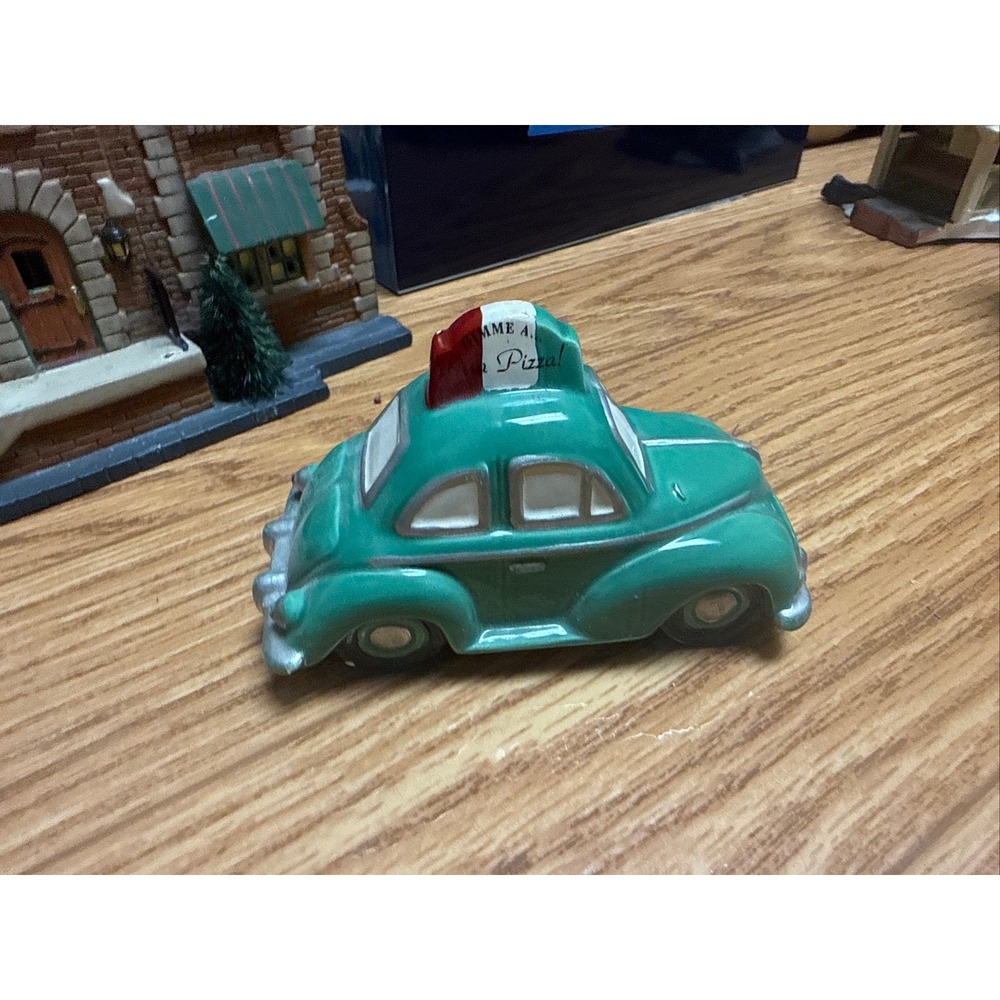 Department 56 Snow Village Gimme A Pizza Delivery Car and Figure Retired 1998
